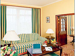Dnipro Hotel 5 , Kiev, Ucrania