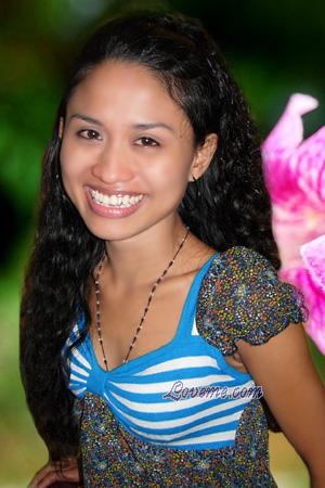 104906 - Yolanda Edad: 26 - Filipinas