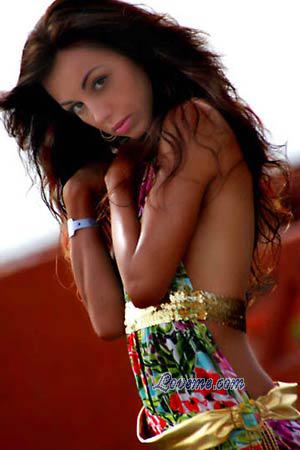 106345 - Yana Edad: 25 - Ucrania