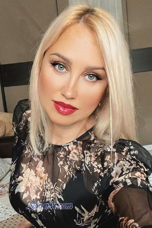 150631 - Yanina Edad: 56 - Ucrania