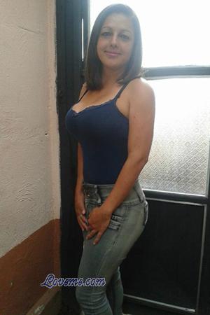 156378 - Kathya Edad: 46 - Costa Rica
