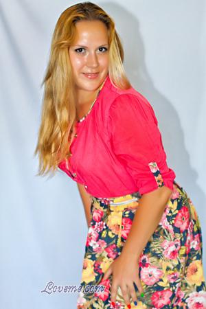 157102 - Elena Edad: 31 - Ucrania