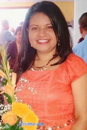 157825 - Maribel Edad: 38 - Colombia
