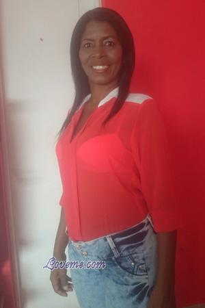 159790 - Karina Edad: 52 - Colombia