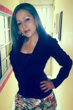 165479 - Martha Edad: 44 - Colombia