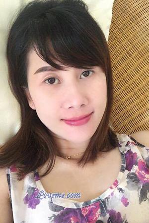 166458 - Chomkwan Edad: 44 - Tailandia