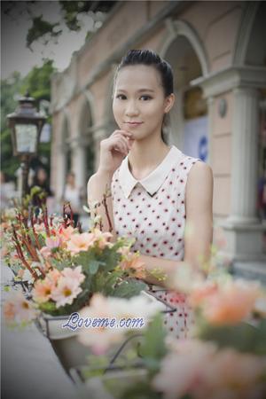 166744 - Siyi Edad: 28 - China