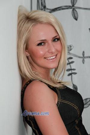 166791 - Yuliya Edad: 33 - Rusia