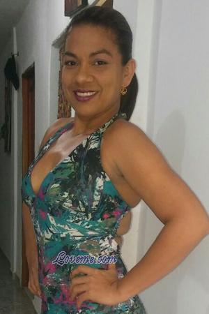 170143 - Luz Edad: 49 - Colombia