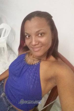 170147 - Maria F Edad: 39 - Colombia