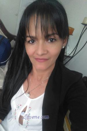171081 - Yadira Edad: 56 - Colombia
