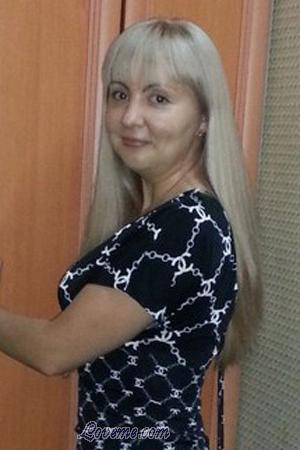 172171 - Kristina Edad: 41 - Ucrania