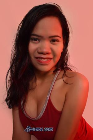 173401 - Michel Edad: 38 - Filipinas