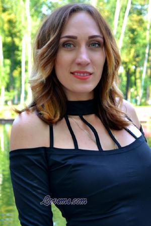 174327 - Juliia Edad: 33 - Ucrania
