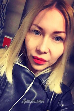 179566 - Liana Edad: 31 - Rusia