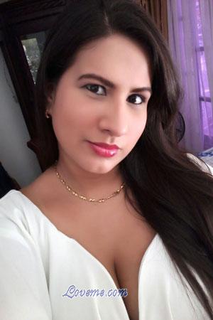 180486 - Ligia Edad: 38 - Colombia