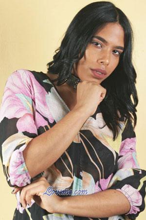 181062 - Sara Edad: 27 - Venezuela