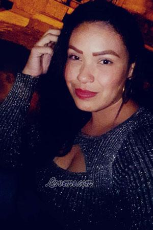 182412 - Leidi Diana Edad: 39 - Colombia