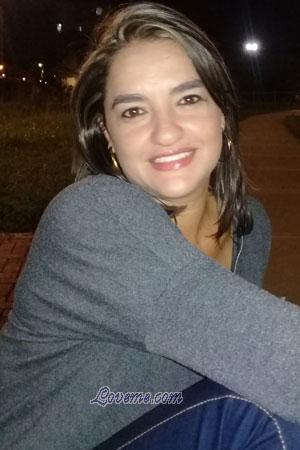 182659 - Sonia Edad: 45 - Colombia