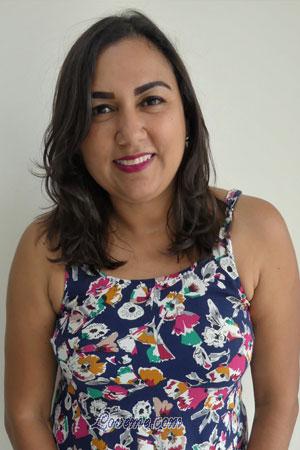 182973 - Brenda Edad: 50 - Colombia