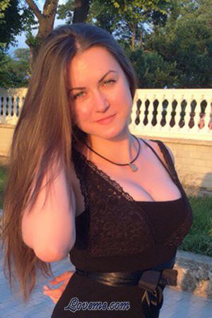183719 - Inna Edad: 31 - Rusia