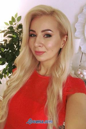 Ucrania women