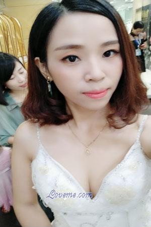 184072 - Qiongshan Edad: 36 - China