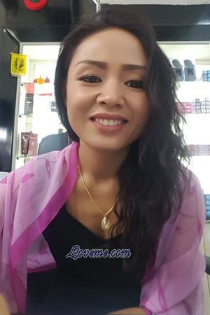186107 - Kanticha Edad: 39 - Tailandia