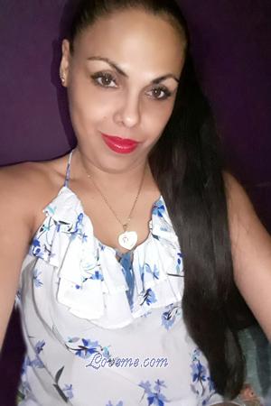 186681 - Estefany Edad: 40 - Costa Rica