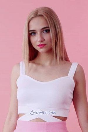 189287 - Laura Edad: 24 - Italia