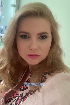 190410 - Olga Edad: 34 - Ucrania