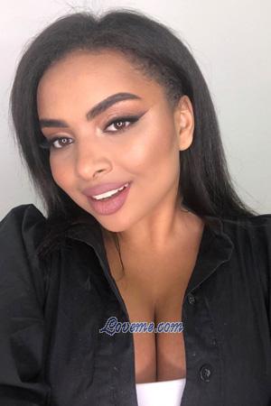 199168 - Sofiia Nnenna Edad: 23 - Ucrania