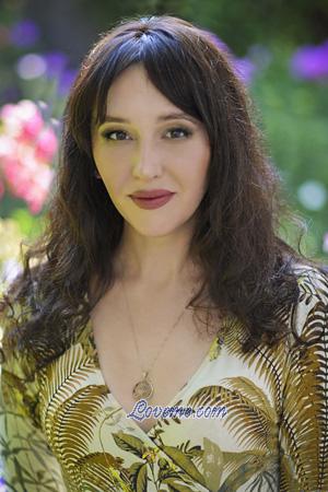203822 - Irina Edad: 44 - Ucrania