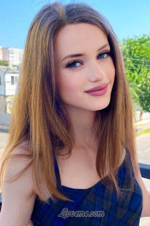 204336 - Alina Edad: 21 - Ucrania