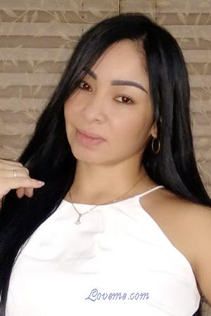 207597 - Lina Marcela Edad: 43 - Colombia