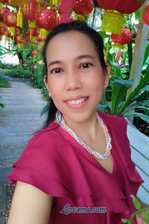 208631 - Jariya Edad: 55 - Tailandia