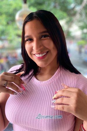 209663 - Yurani Edad: 23 - Colombia