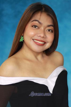 210552 - Sylvia Edad: 42 - Filipinas
