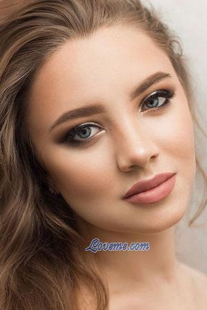 211415 - Anastasiia Edad: 24 - Alemania