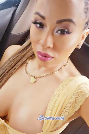 211852 - Karen Edad: 38 - Costa Rica