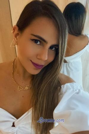 211868 - Daniela Edad: 31 - Colombia