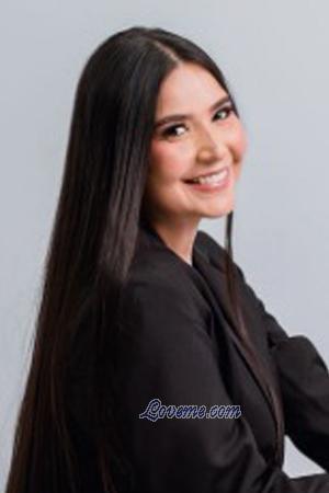 213743 - Adriana Edad: 29 - Colombia