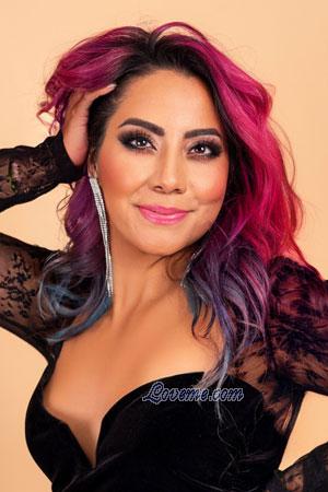 216258 - Brenda Edad: 30 - M&eacute;xico
