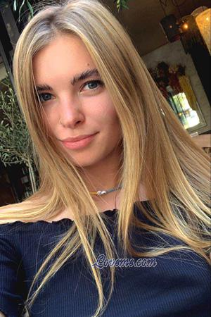 216510 - Valeria Edad: 26 - Ucrania