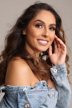 220000 - Marcella Edad: 35 - Brazil
