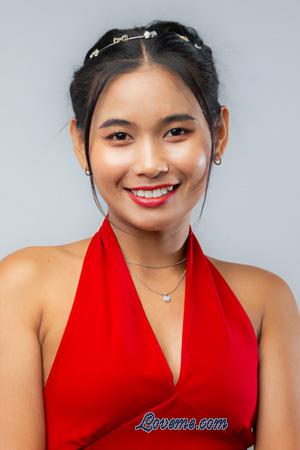 220240 - Supaphorn Edad: 26 - Tailandia