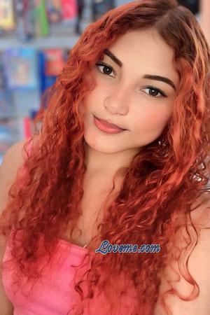 220758 - Julieth Edad: 27 - Colombia