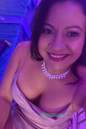 221804 - Lilliam Edad: 44 - Costa Rica