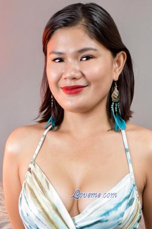 223604 - Roxanne Edad: 27 - Filipinas