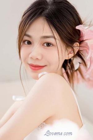 225623 - Daisy Edad: 48 - China